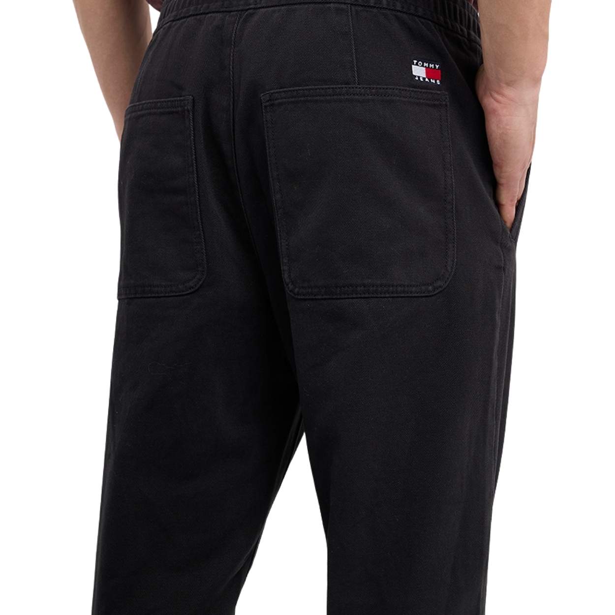pantalonnegrotommy