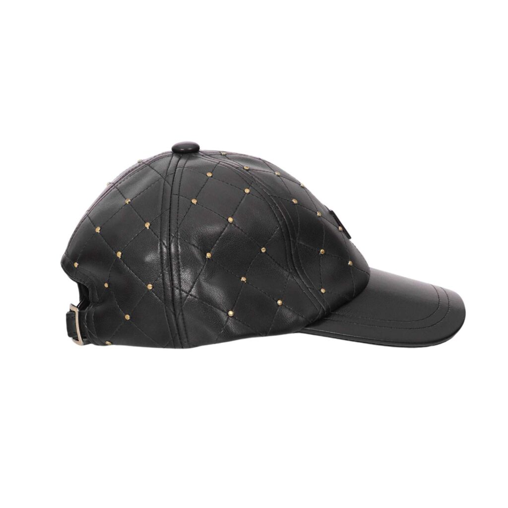 gorra-negra-lola